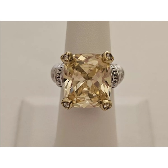 Judith Ripka JR TWO 18K & Sterling Canary Fontaine Ring Size 7 Large Stone - Picture 1 of 6